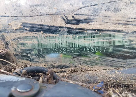 2005 Chevrolet Malibu z USA, uszkodzony, nr VIN 1G1ZS52F95F153067